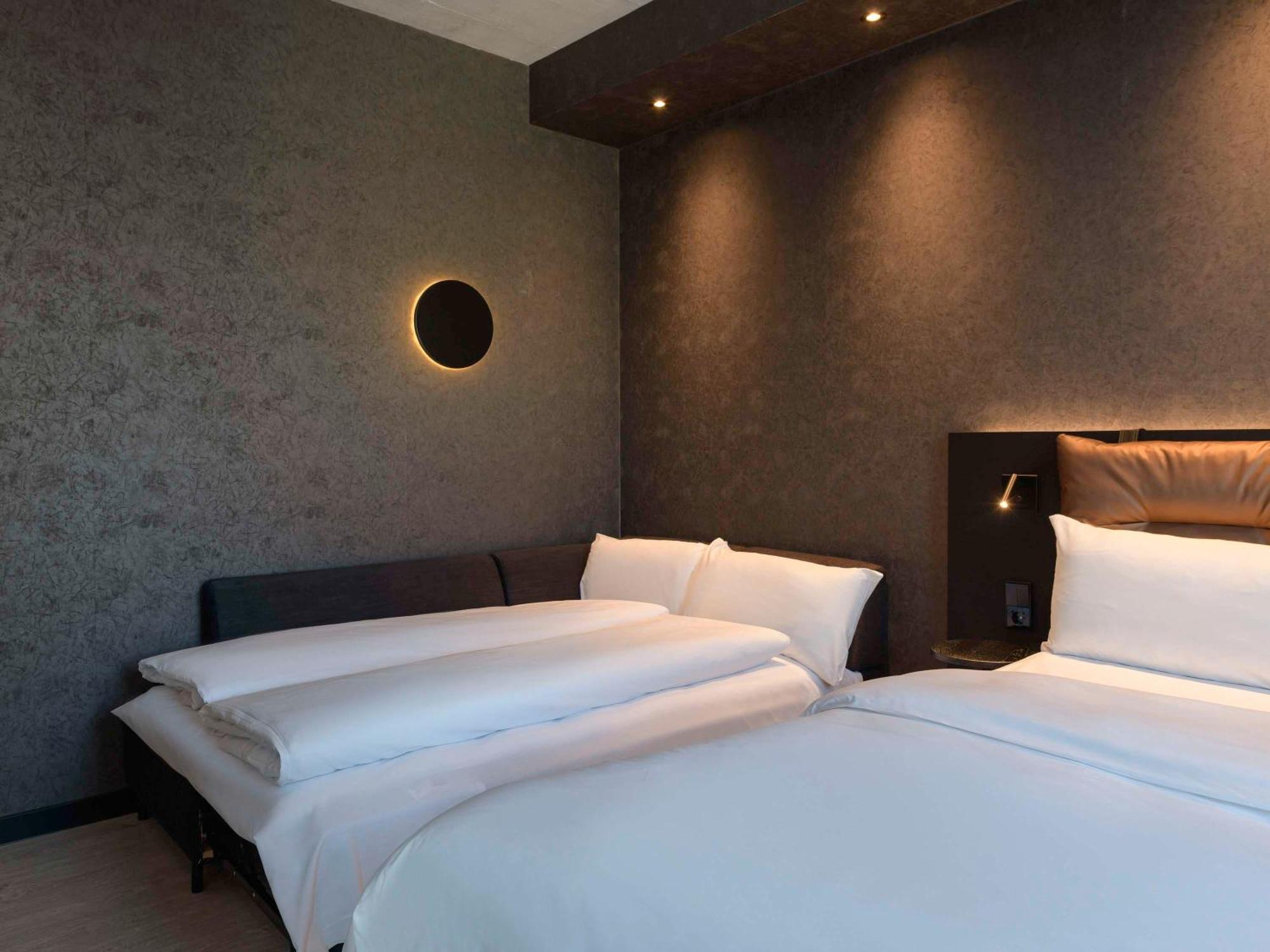 Ibis Styles Friedrichshafen Hotel Bagian luar foto