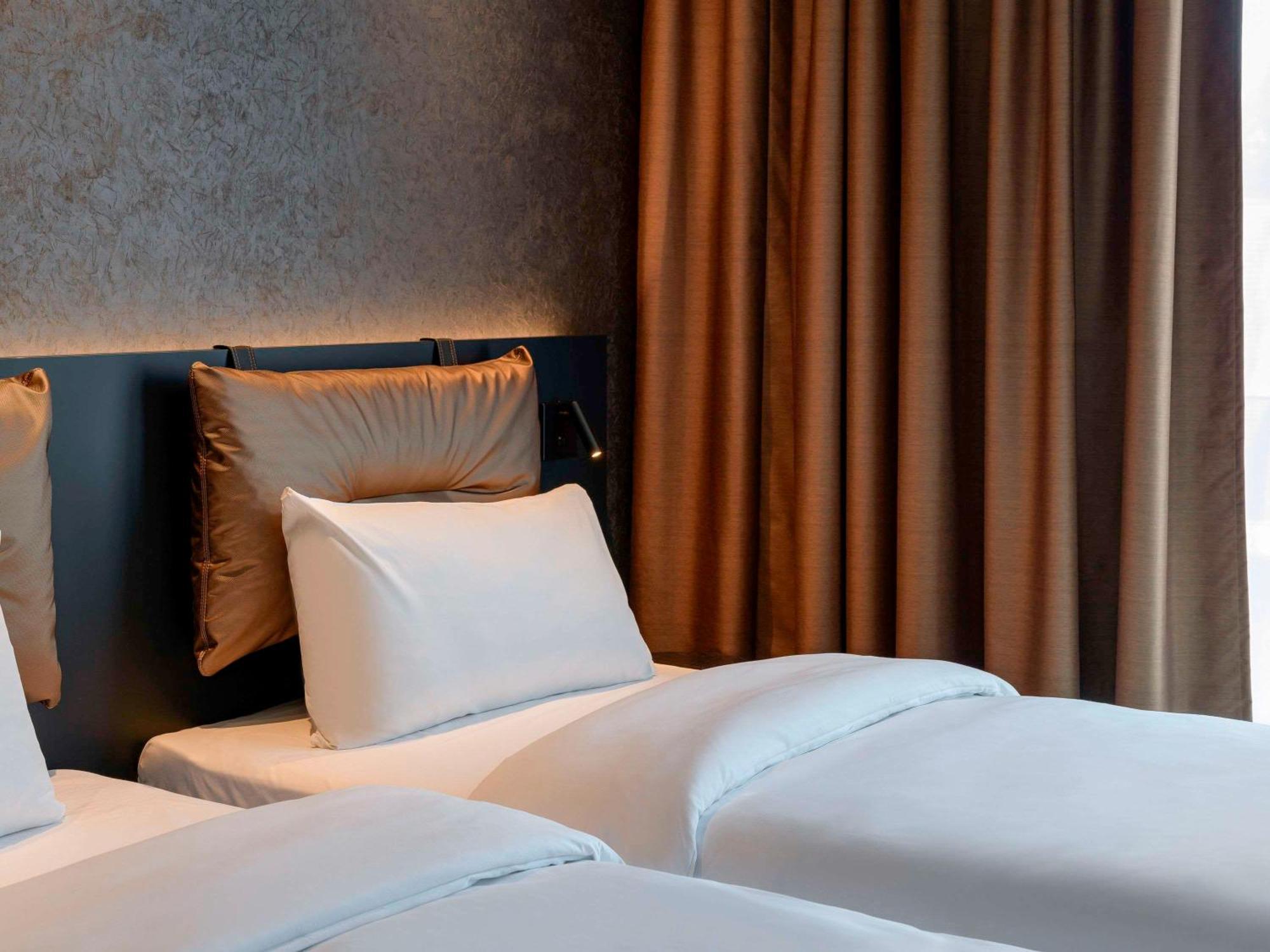 Ibis Styles Friedrichshafen Hotel Bagian luar foto